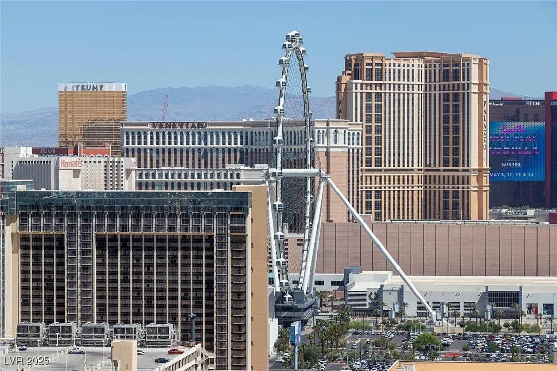 Mgm High Floor Strip And Sphere View Apartment