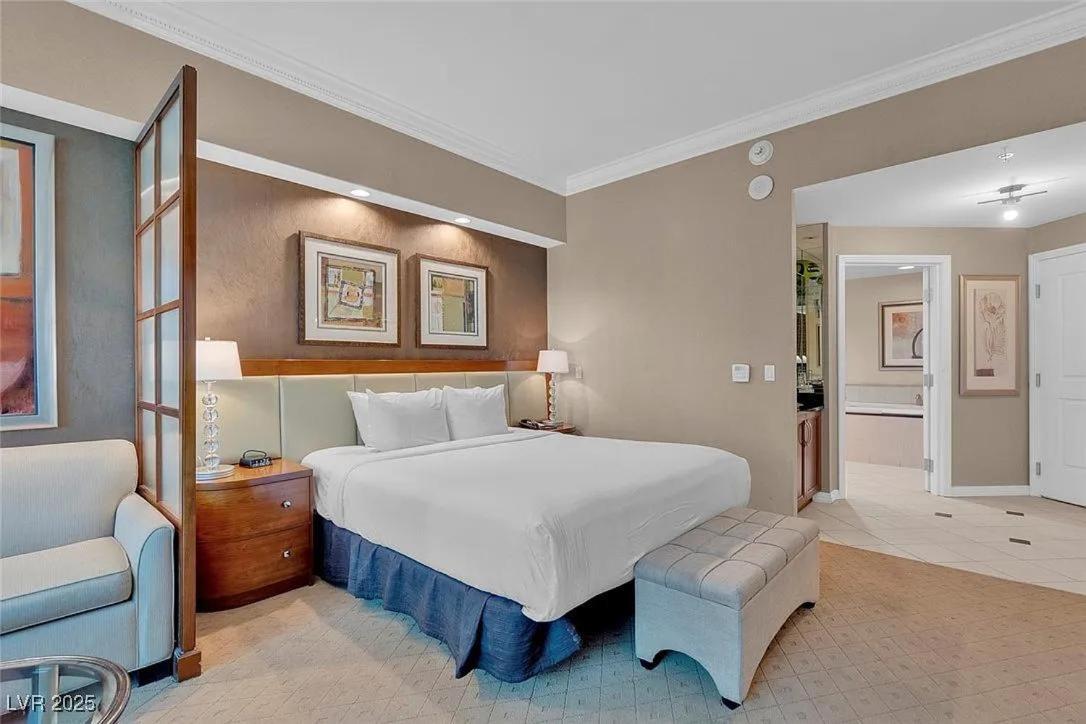 Mgm High Floor Strip And Sphere View Apartment